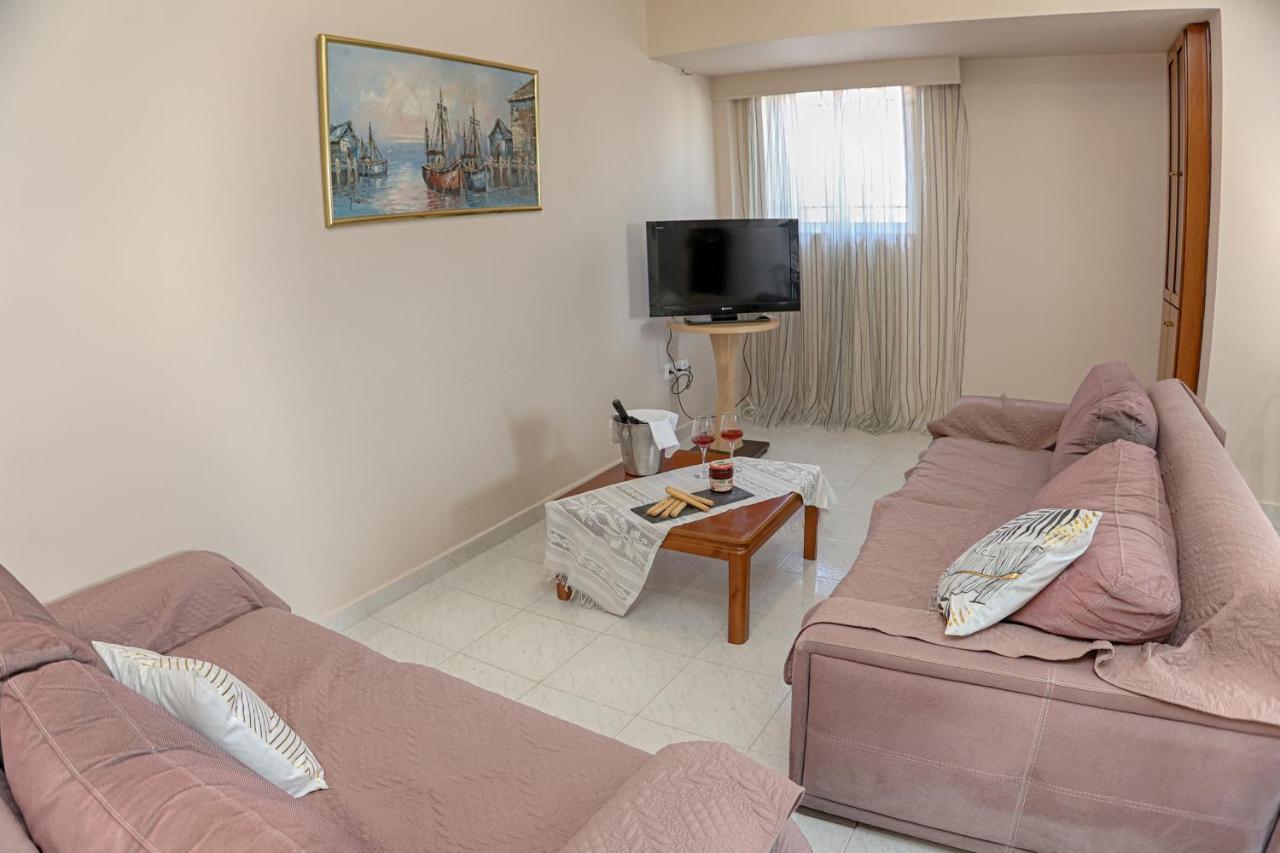 Joanna'S Apartment Rhodes City Buitenkant foto